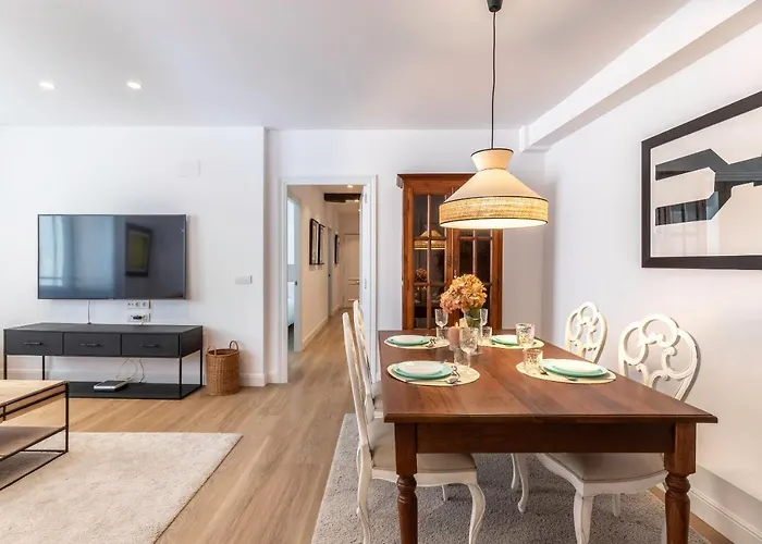 Pintxos Y Tradicion En Casco Viejo * Bilbao