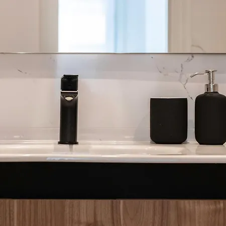 Pintxos Y Tradición En Casco Viejo